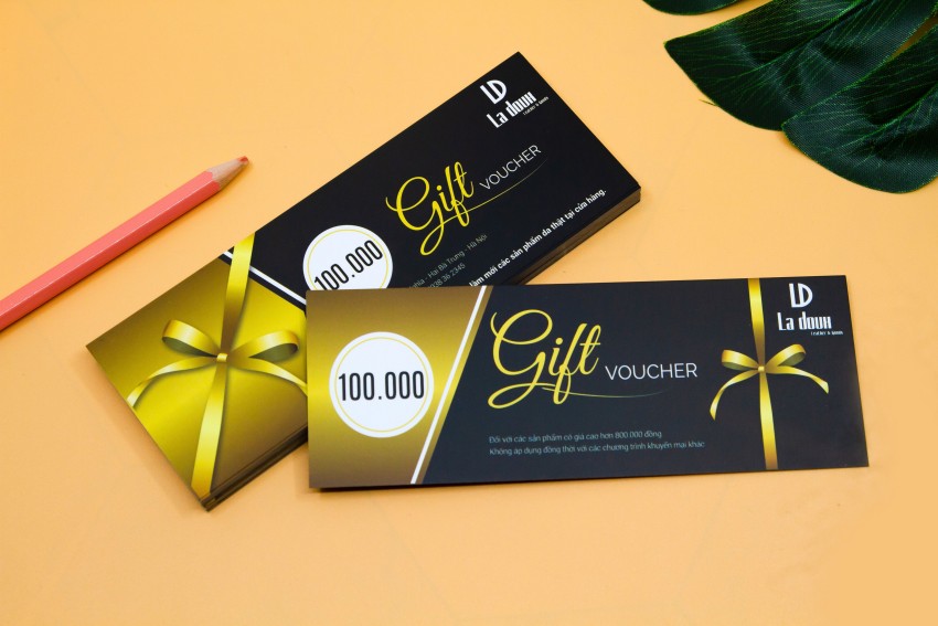 kích thước voucher